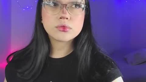   Please followme and rate me your thumbs up online show from December 17, 2025, 8:48 pm