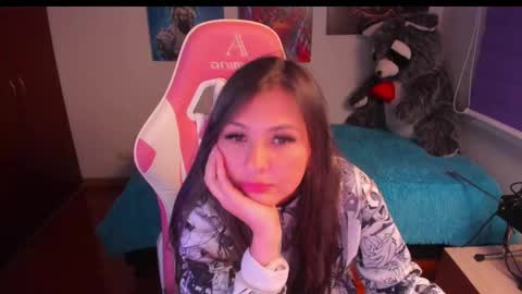 Snapshot of madeleine_shinobi chatting on February 19, 2025, 4:44 am Emily Only Fans online show from February 19, 2025, 4:44 am