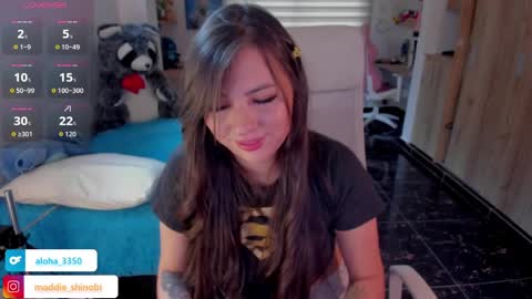 Emily     Only Fans  online show from April 1, 2026, 9:23 pm