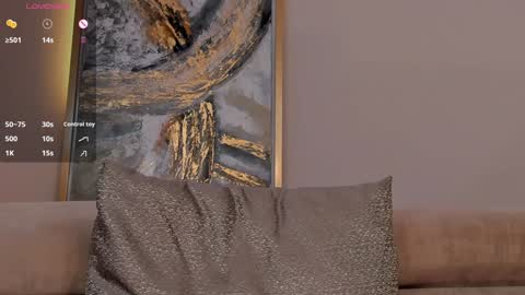 Snapshot of madelinefox_ chatting on February 8, 2025, 11:24 pm Madeline online show from February 8, 2025, 11:24 pm