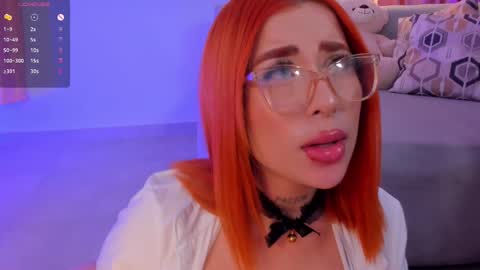 Snapshot of madelinefox_ chatting on February 15, 2025, 12:33 pm Madeline online show from February 15, 2025, 12:33 pm