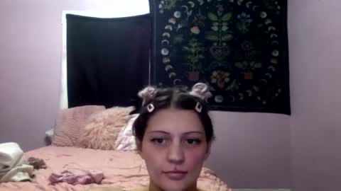 madeline online show from February 26, 2026, 4:22 am