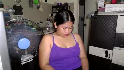 madelline2001 online show from April 3, 2026, 5:49 am