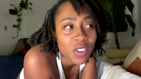 Snapshot of madelynrosee chatting on January 7, 2026, 11:12 am BigMamaa online show from January 7, 2026, 11:12 am