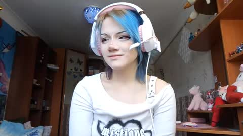 Snapshot of madgezari chatting on February 2, 2026, 6:56 am Alice Kaneki online show from February 2, 2026, 6:56 am