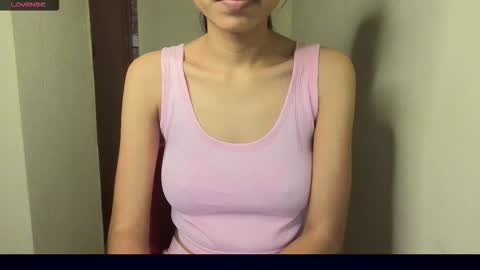 madhubala09 online show from November 17, 2025, 7:19 pm