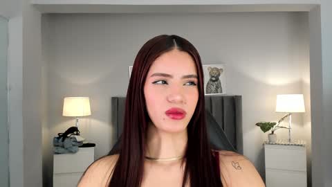 Snapshot of madie_collins7 chatting on December 31, 2024, 11:31 am Madie online show from December 31, 2024, 11:31 am