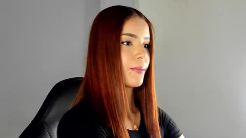 Snapshot of madie_collins7 chatting on December 16, 2025, 11:26 am Madie online show from December 16, 2025, 11:26 am