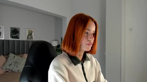 Madie  online show from March 19, 2026, 11:58 am