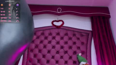 Maddison online show from December 15, 2025, 12:53 pm