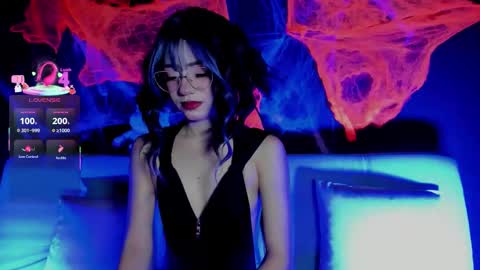 Snapshot of madiixwatson chatting on October 27, 2025, 10:52 am Madison Watson online show from October 27, 2025, 10:52 am