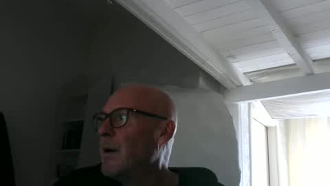 Snapshot of madio1187940 chatting on September 24, 2025, 12:08 pm madio1187940 online show from September 24, 2025, 12:08 pm