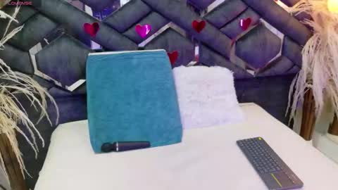 Snapshot of madison_07 chatting on September 25, 2025, 5:44 am madison online show from September 25, 2025, 5:44 am
