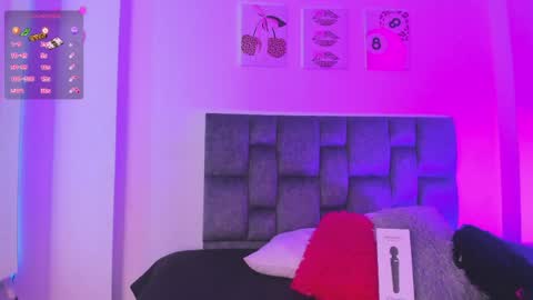 Snapshot of madison_rosee1 chatting on May 27, 2026, 12:40 am Madison Rosee online show from May 27, 2026, 12:40 am