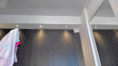 Madison Angel online show from November 20, 2025, 8:41 pm