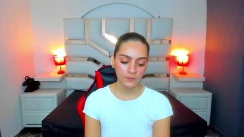 Snapshot of madisoncarzon chatting on September 11, 2025, 7:58 pm Madison Carzon online show from September 11, 2025, 7:58 pm