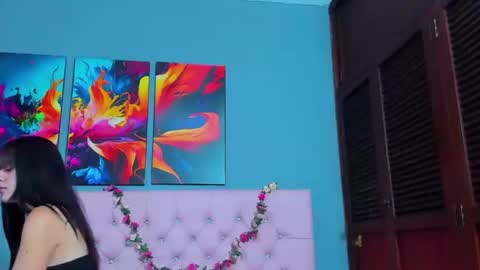 Madison Carzon online show from November 17, 2025, 3:12 am