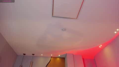 Maddi Collins online show from February 24, 2026, 12:03 pm