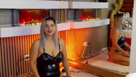 madisonrusso online show from October 31, 2025, 10:16 am