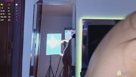 madisonwalkeeer online show from March 14, 2026, 6:35 pm