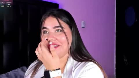 Snapshot of madissonlee__ chatting on October 24, 2025, 7:21 pm madissonlee__ online show from October 24, 2025, 7:21 pm