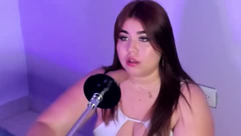 Snapshot of madissonlee__ chatting on November 29, 2025, 7:17 pm madissonlee__ online show from November 29, 2025, 7:17 pm