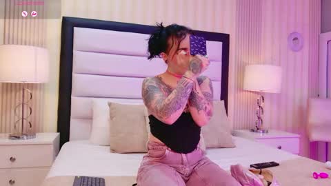 MadissonPayton online show from May 16, 2026, 5:56 pm