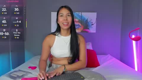 Snapshot of madissonshakur19 chatting on June 1, 2026, 5:25 pm Madi online show from June 1, 2026, 5:25 pm