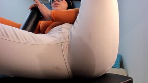 Snapshot of madokaa22 chatting on February 27, 2025, 9:47 pm Madoka online show from February 27, 2025, 9:47 pm