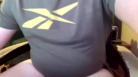 Camboy online show from October 14, 2025, 11:38 pm