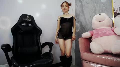 Snapshot of mady0619_ch chatting on April 23, 2026, 1:02 pm Mady online show from April 23, 2026, 1:02 pm