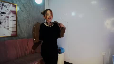 Snapshot of mady0619_ch chatting on April 28, 2026, 12:43 pm Mady online show from April 28, 2026, 12:43 pm