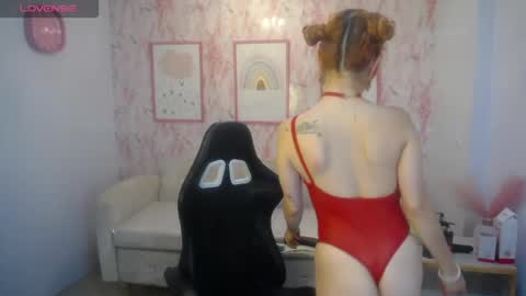Snapshot of mady0619_ch chatting on April 29, 2026, 5:30 pm Mady online show from April 29, 2026, 5:30 pm