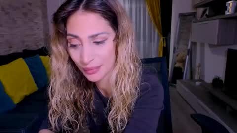 Madye Roberts online show from March 19, 2026, 10:14 pm