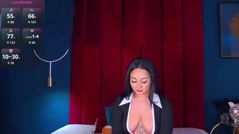 MadyLuxx online show from January 16, 2026, 7:40 pm