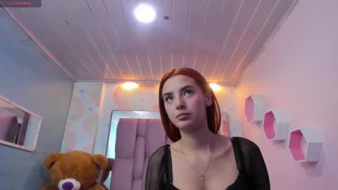 MAEE ANGELS online show from March 8, 2025, 9:39 am