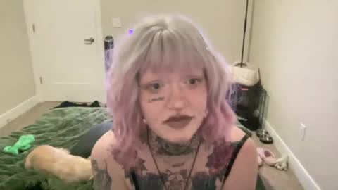 Mae online show from July 23, 2026, 2:20 am
