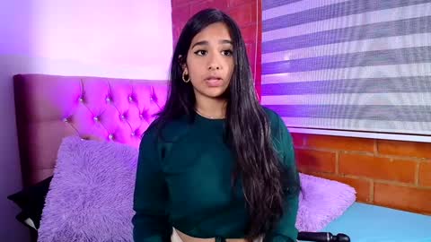 Snapshot of maeena chatting on December 10, 2024, 5:44 pm maeena online show from December 10, 2024, 5:44 pm