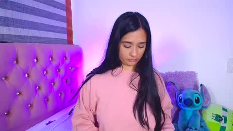 Snapshot of maeena chatting on March 5, 2025, 3:51 pm maeena online show from March 5, 2025, 3:51 pm