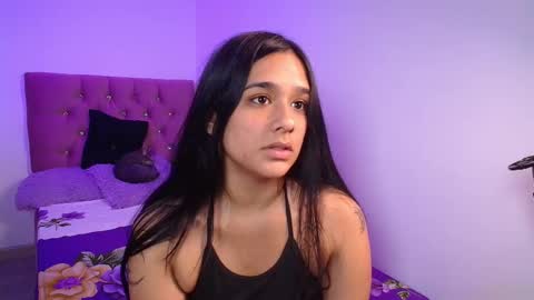 Snapshot of maeena chatting on December 3, 2025, 2:30 am maeena online show from December 3, 2025, 2:30 am