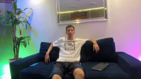 Snapshot of mael_beischel chatting on August 9, 2026, 11:48 am Mael Beischel online show from August 9, 2026, 11:48 am