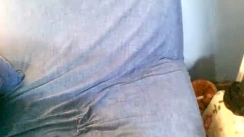 Snapshot of maelahlove chatting on December 5, 2024, 12:44 pm MaelahLove online show from December 5, 2024, 12:44 pm