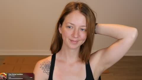 Mae online show from April 12, 2026, 2:27 am