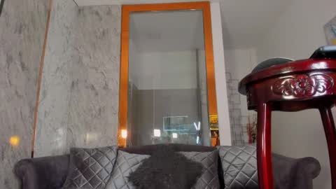 mafearias23 online show from February 13, 2026, 6:42 am