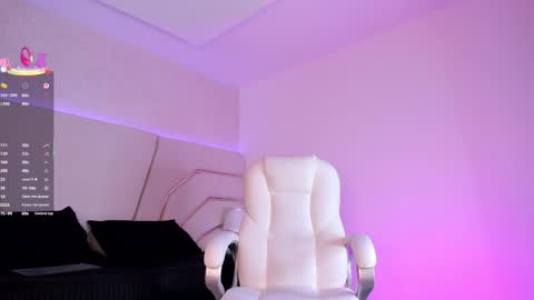 Snapshot of mafee_saenz chatting on November 8, 2025, 8:36 am Mafe online show from November 8, 2025, 8:36 am