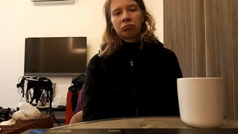 Margaret online show from December 15, 2025, 4:33 pm