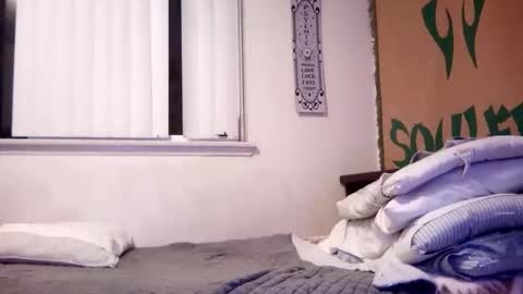 magdalena_805 online show from February 28, 2025, 6:10 am