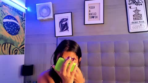 Snapshot of maggie_greene chatting on September 10, 2025, 1:00 pm Maggie online show from September 10, 2025, 1:00 pm