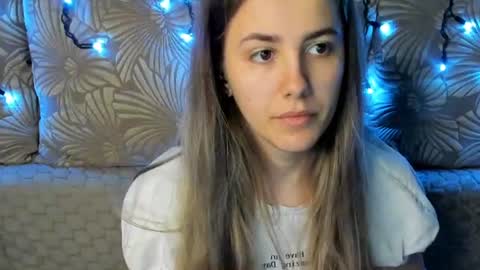 Maggie online show from June 28, 2026, 1:33 am