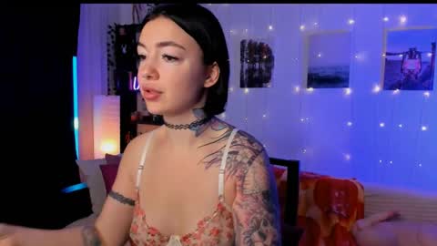 Magic Allie online show from December 18, 2025, 7:25 am